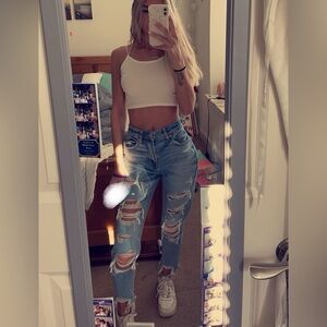 American Eagle Distressed Blue Mom Jeans, Skinny/Stretch - EUC!!